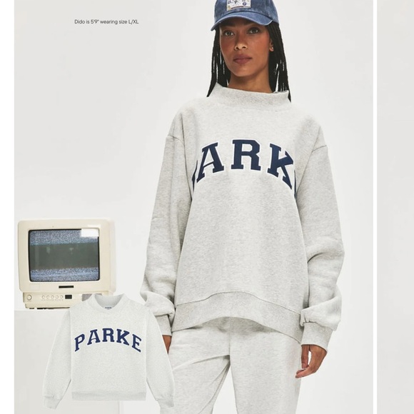 Parke Sweaters - Gray Parke Women's FLEECE Nostalgia Varsity Mockneck
Color: Classic Grey + Denim